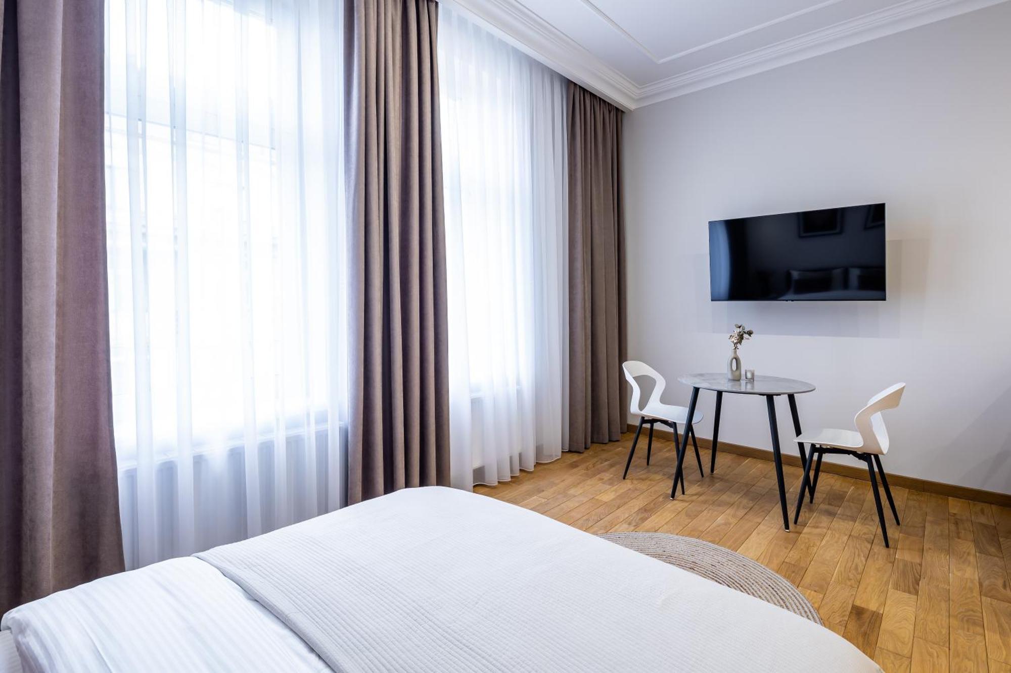Doroshenka Premium Apartments Lviv Exterior photo